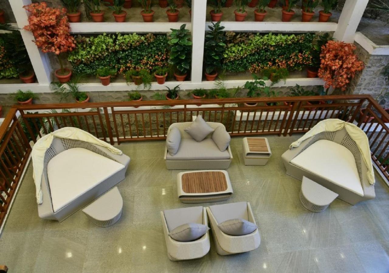 Timber Trail Heights & Terraces-Cable Car Escape Hotel Parwanoo ภายนอก รูปภาพ