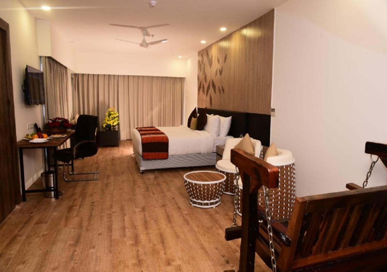 Timber Trail Heights & Terraces-Cable Car Escape Hotel Parwanoo ภายนอก รูปภาพ